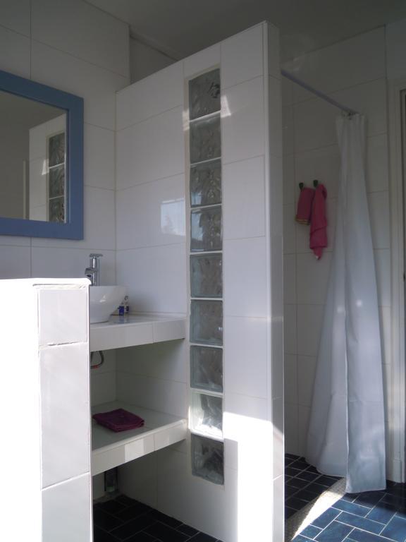 B&B Egloff Erondelle ห้อง รูปภาพ
